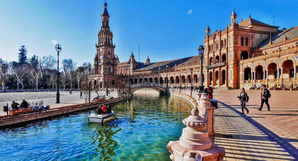 April Travel Guide: Seville